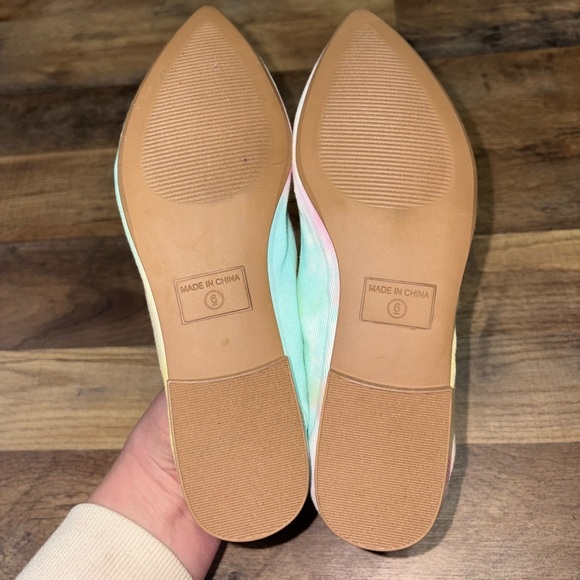 🌈 Kaari Blue Pastel Tie-Dye Pointed Toe Flats – Size 6 - Picture 4 of 4